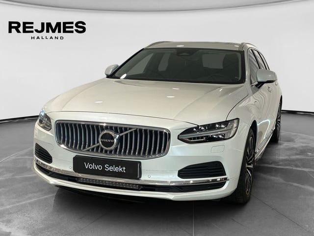 Volvo V90 2025
