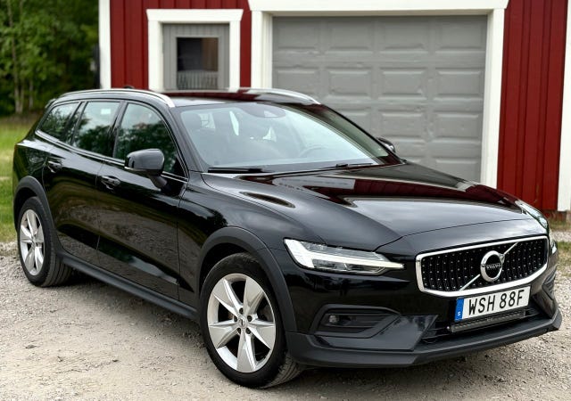 Volvo V60 Cross Country 2020 – bild 3