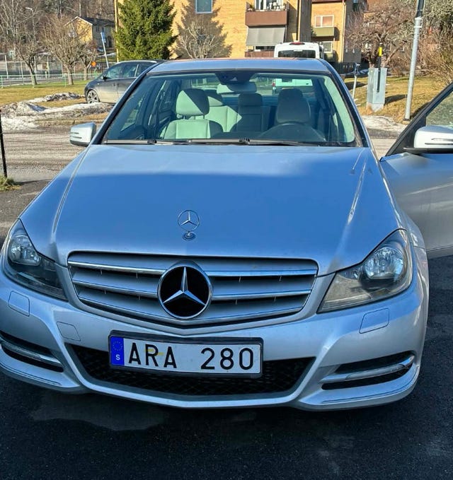 Mercedes-Benz C 200 2011