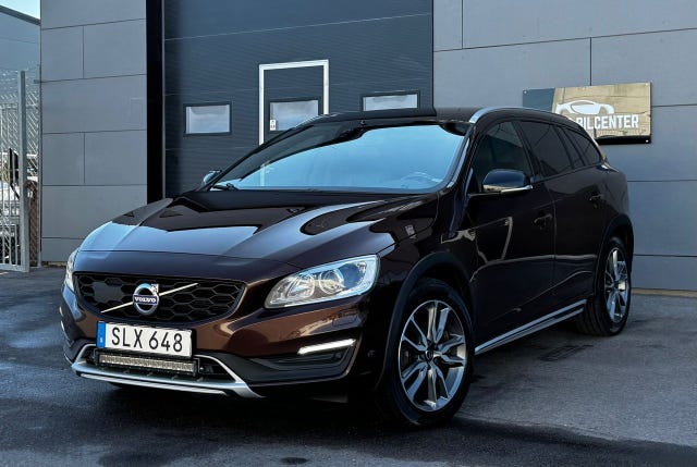 Volvo V60 Cross Country 2016