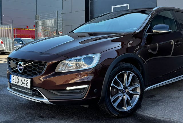 Volvo V60 Cross Country 2016 – bild 3