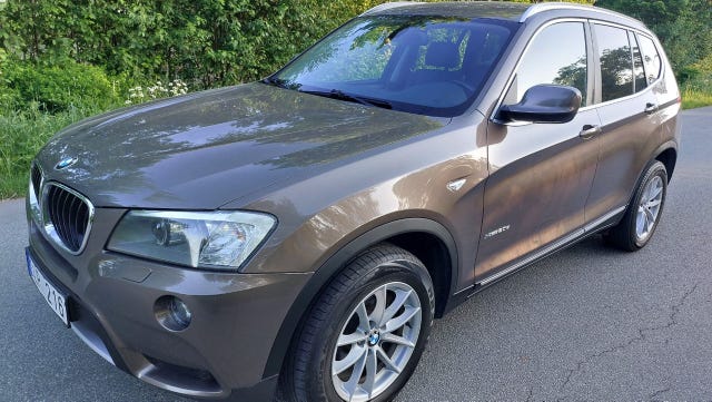 BMW X3 2011