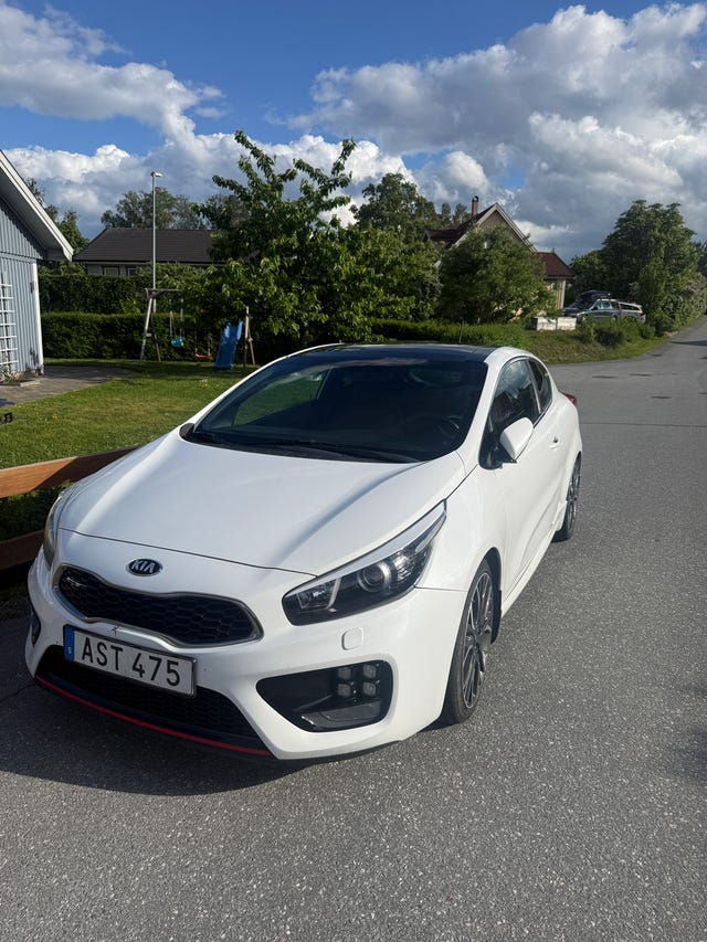 Kia ProCeed 2015