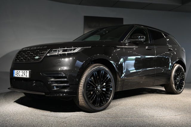 Land Rover Range Rover Velar 2026