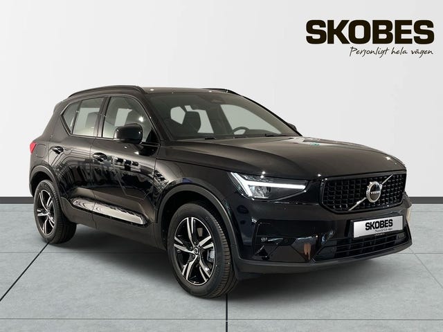 Volvo XC40 2026