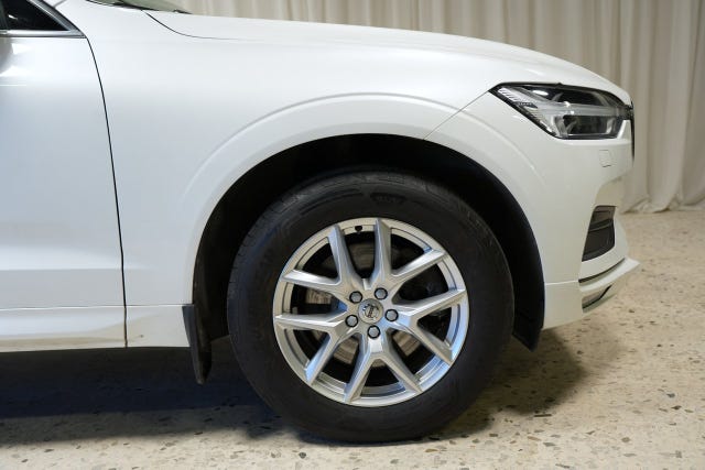 Volvo XC60 2019 – bild 3