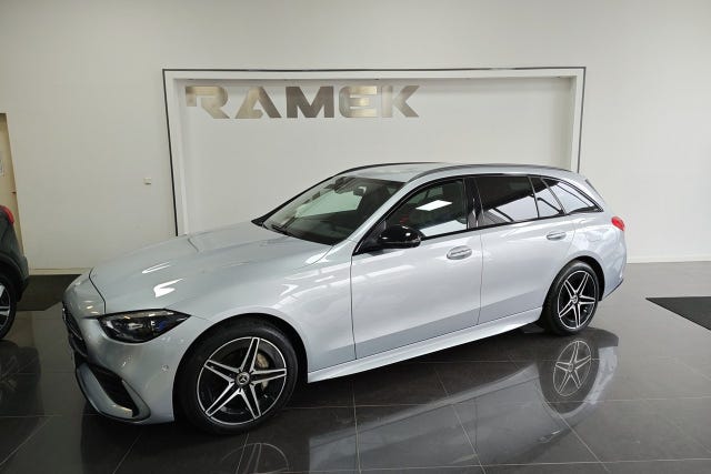 Mercedes-Benz C300 2022