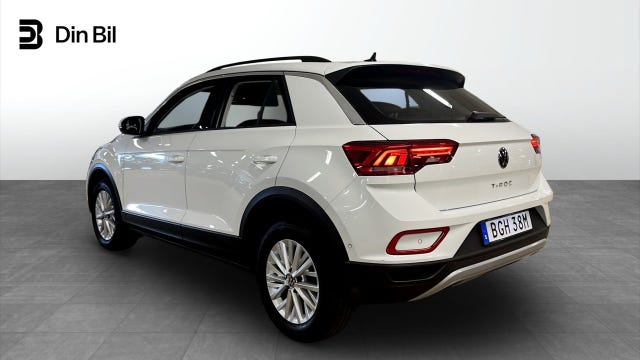 Volkswagen T-Roc 2023 – bild 3