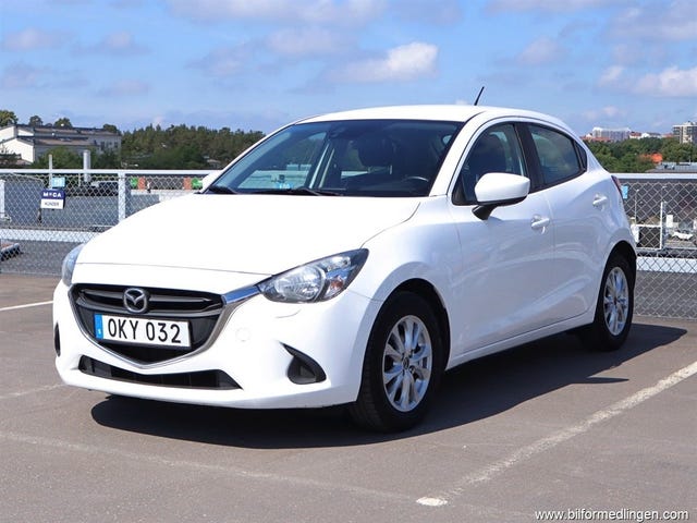 Mazda 2 2017