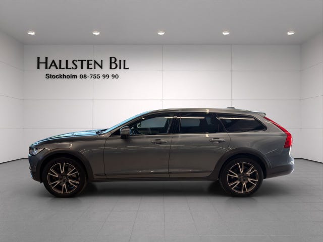 Volvo V90 Cross Country 2017