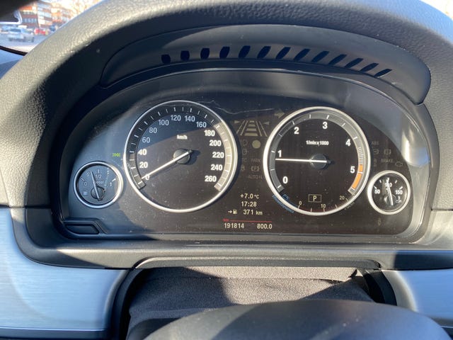 BMW 520d 2011 – bild 3