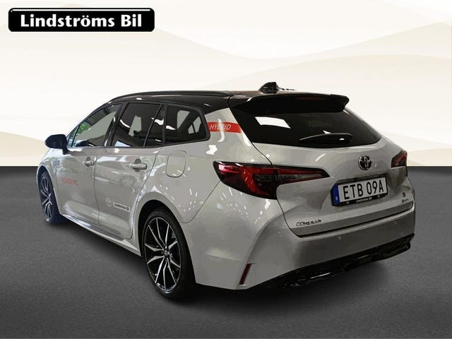 Toyota Corolla 2025 – bild 4