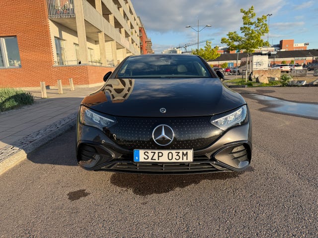 Mercedes-Benz EQE 300 2023