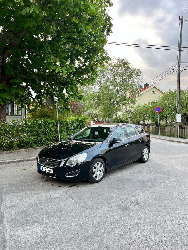 Volvo V60 2011