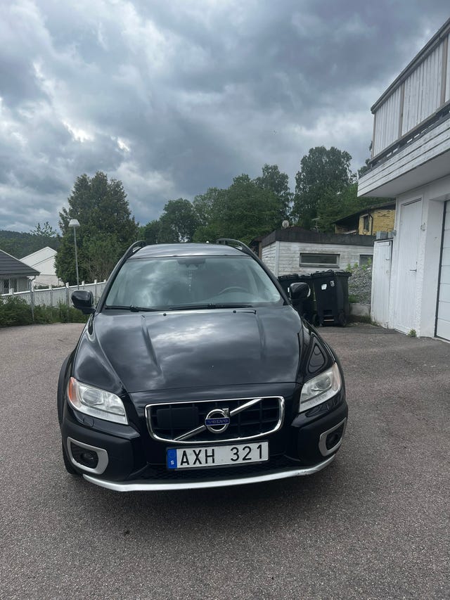 Volvo XC70 2010