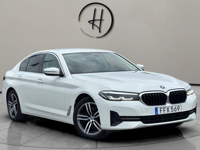 BMW 530e 2021