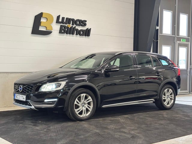 Volvo V60 Cross Country 2016 – bild 2