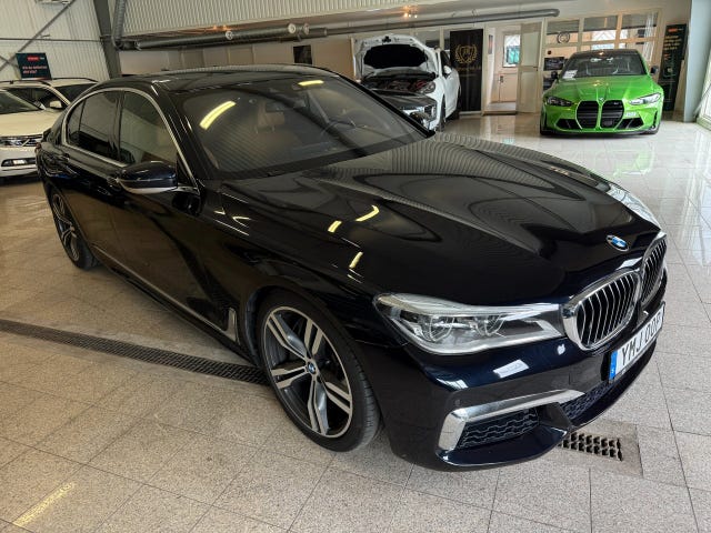 BMW 750i 2016