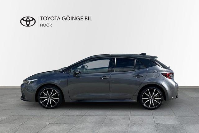 Toyota Corolla 2025 – bild 3