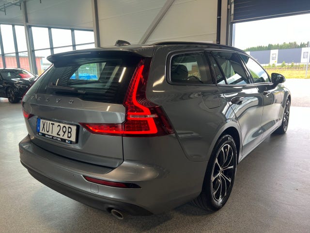 Volvo V60 2019 – bild 3