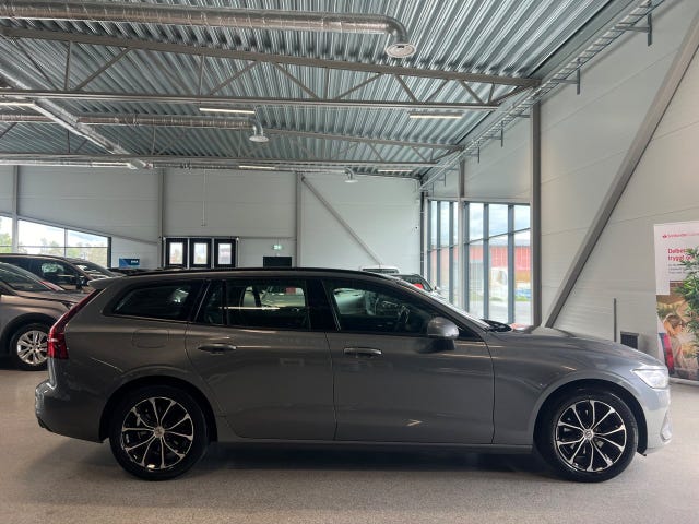 Volvo V60 2019 – bild 2