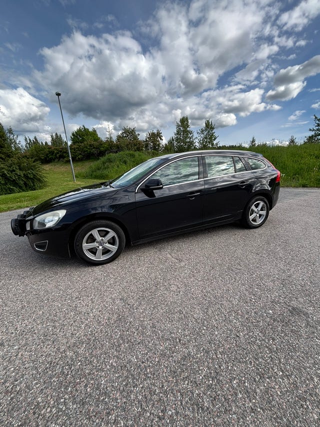 Volvo V60 2013 – bild 2