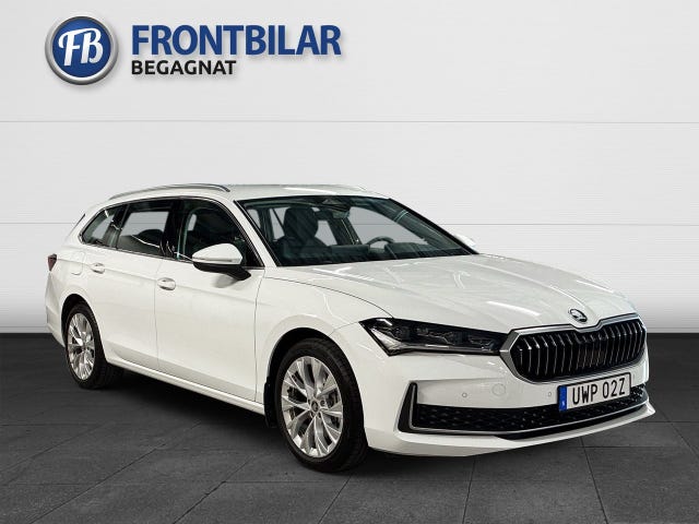 Skoda Superb 2025