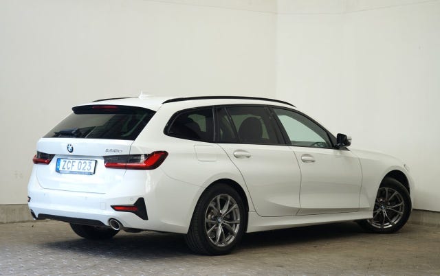 BMW 330e 2021 – bild 4