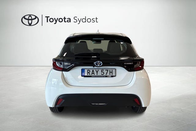 Toyota Yaris 2024 – bild 4