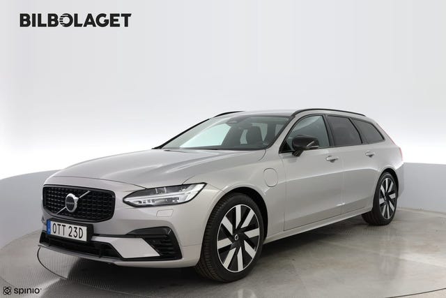 Volvo V90 2025