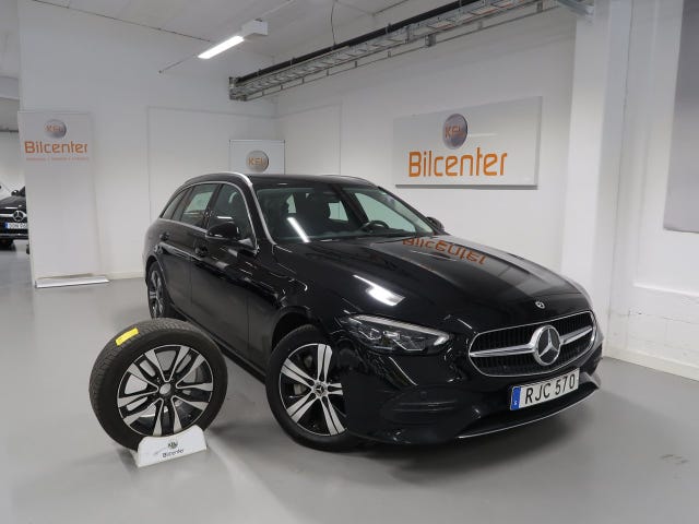 Mercedes-Benz C300 2023