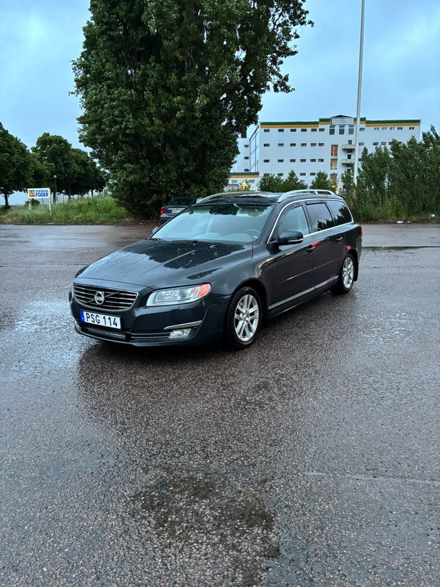 Volvo V70 2014