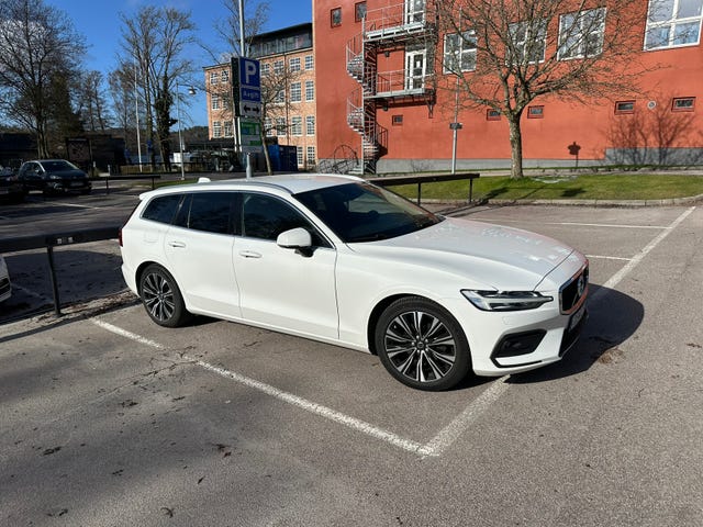 Volvo V60 2019