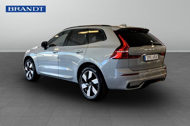 Volvo XC60 2025 – bild 2