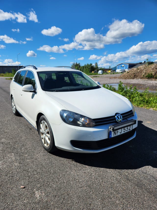 Volkswagen Golf VI 2013