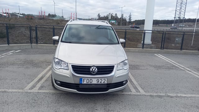 Volkswagen Touran 2010