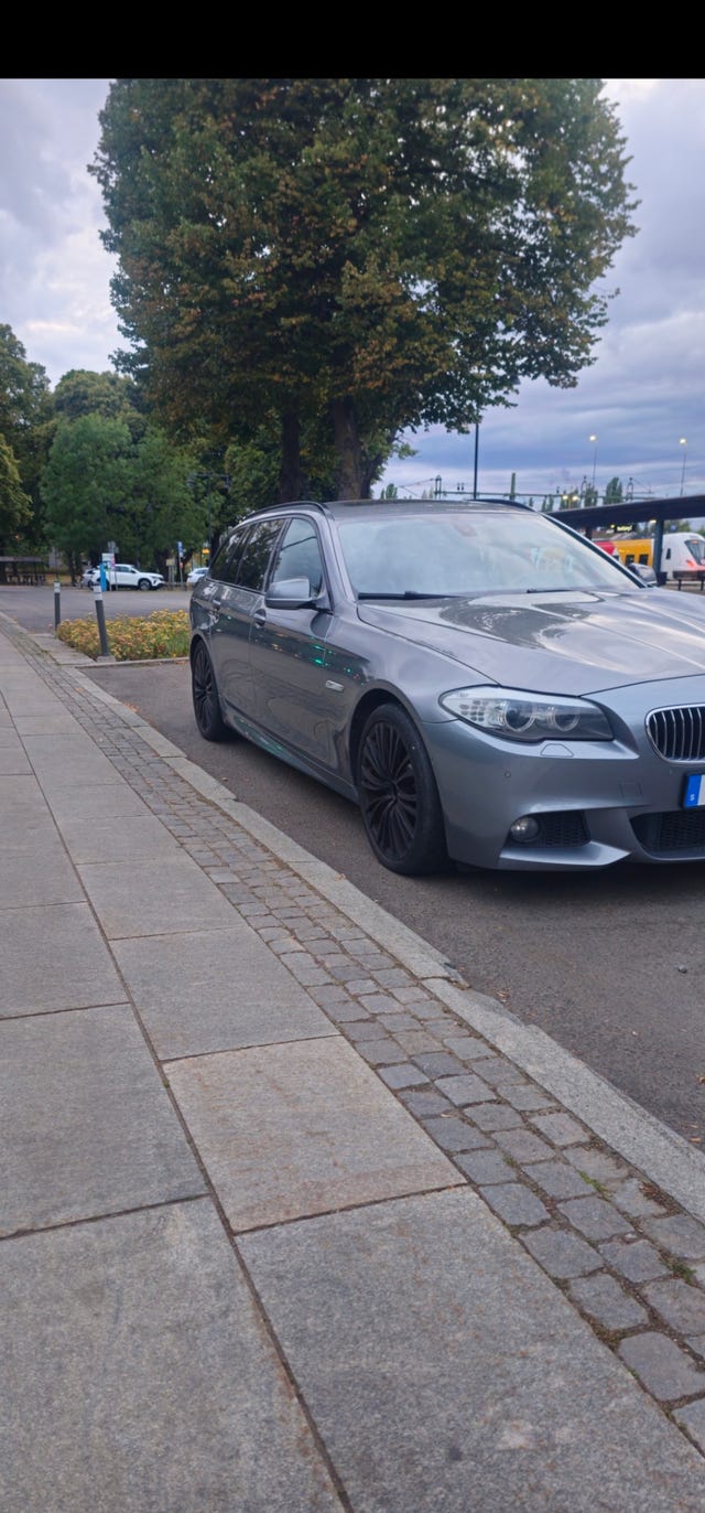 BMW 530d 2011