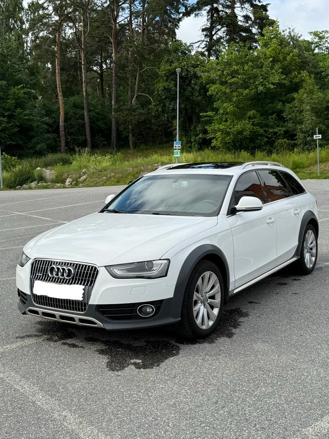 Audi A4 allroad 2013
