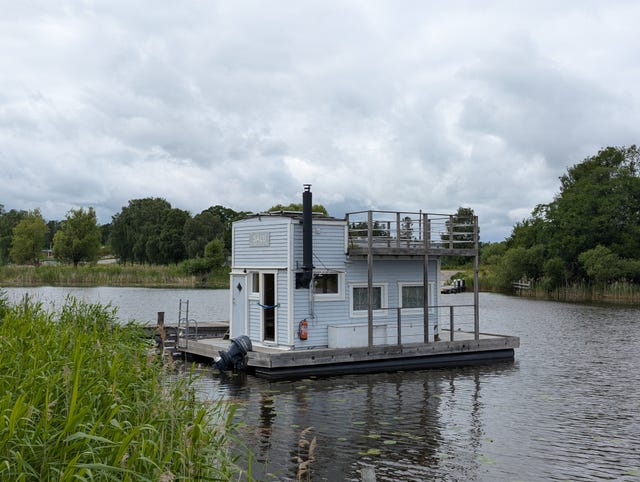 Husbåten Frideborg