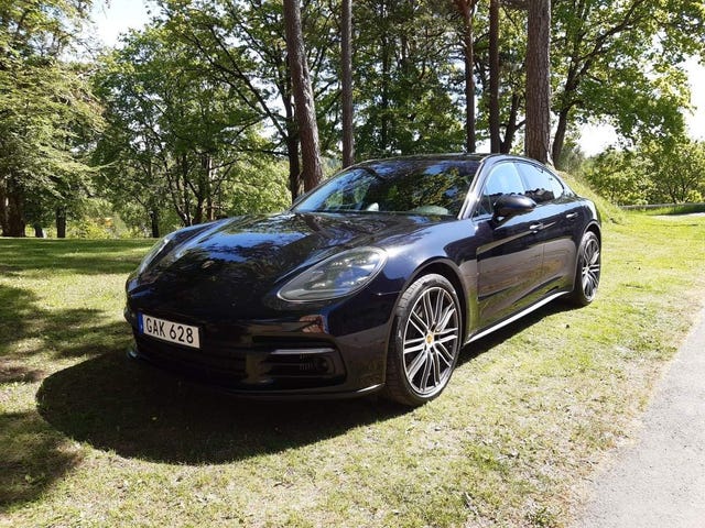 Porsche Panamera 4S 2018