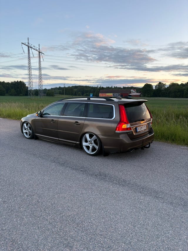 Volvo V70 2016 – bild 2