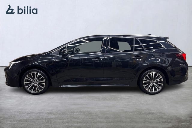 Toyota Corolla 2025 – bild 3