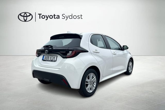 Toyota Yaris 2024 – bild 3