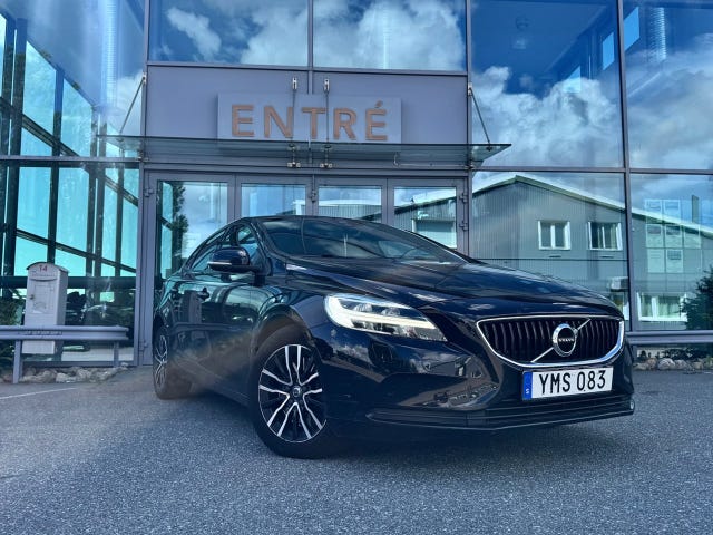 Volvo V40 2018