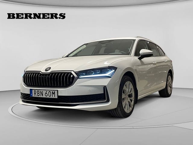 Skoda Superb 2024