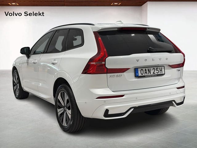 Volvo XC60 2025 – bild 2