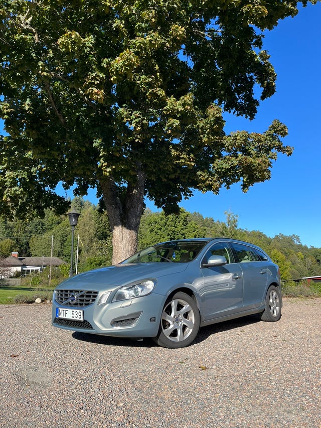 Volvo V60 2011