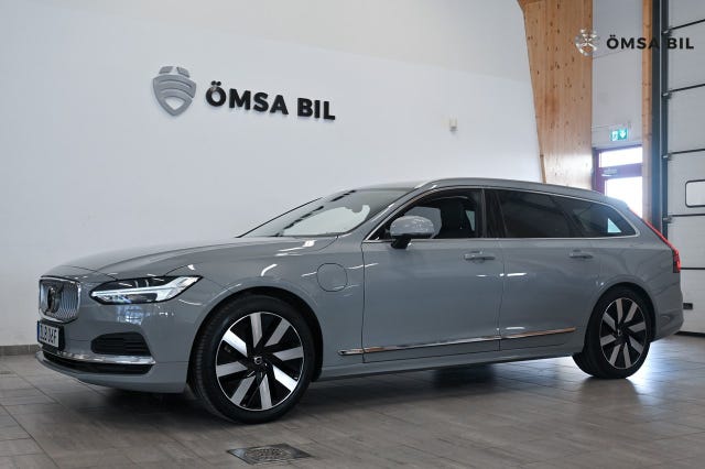 Volvo V90 2024