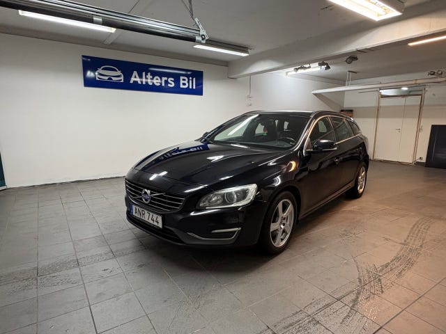 Volvo V60 2015