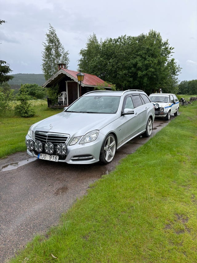 Mercedes-Benz E220 2012